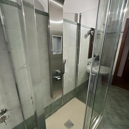 Residenza Piramide 4*