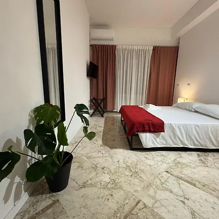Residenza Piramide 4* Rom
