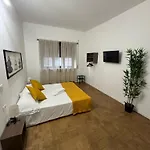 Residenza Piramide בית הארחה רומא